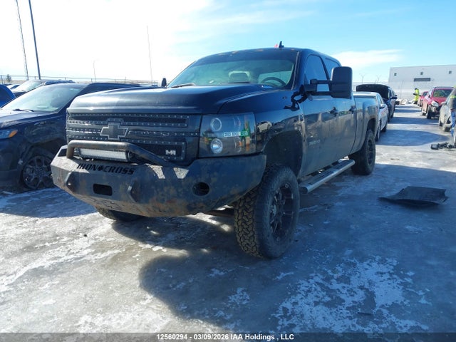 2014 Chevrolet Silverado 3500hd Ltz მანქანა იყიდება აუქციონზე, vin: 1GC4K1E82EF129104, აუქციონის ნომერი: 12560294