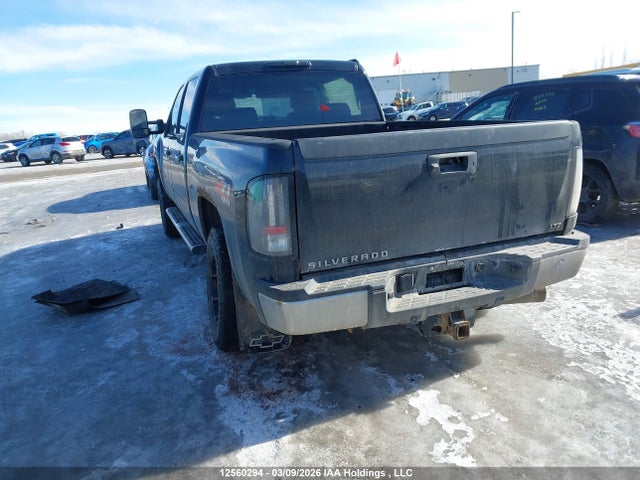 2014 Chevrolet Silverado 3500hd Ltz მანქანა იყიდება აუქციონზე, vin: 1GC4K1E82EF129104, აუქციონის ნომერი: 12560294
