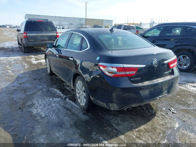1G4PN5SK1E4172822 Buick Verano