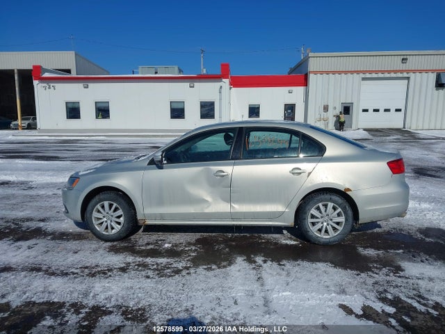 12578599 :رقم المزاد ، 3VWDK7AJ3BM026200 vin ، 2011 Volkswagen Jetta 2.0l Comfortline مزاد بيع