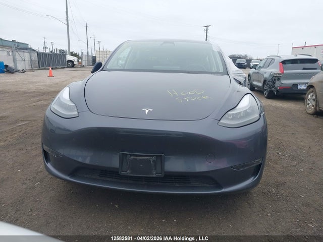 Продаж на аукціоні авто 2022 Tesla Model Y Long Range, vin: 7SAYGDEE2NF533036, номер лоту: 12582581