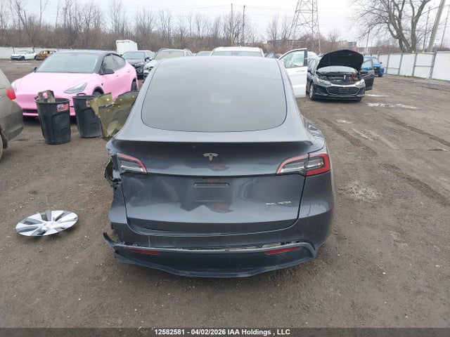 Продаж на аукціоні авто 2022 Tesla Model Y Long Range, vin: 7SAYGDEE2NF533036, номер лоту: 12582581