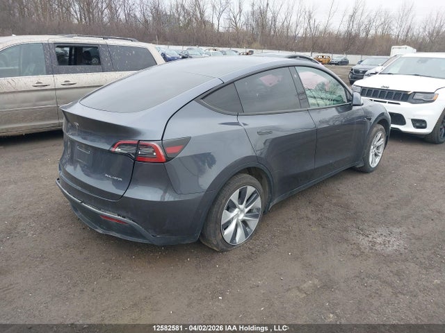 Продаж на аукціоні авто 2022 Tesla Model Y Long Range, vin: 7SAYGDEE2NF533036, номер лоту: 12582581