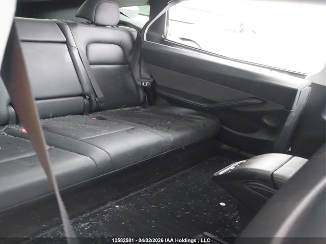 Продаж на аукціоні авто 2022 Tesla Model Y Long Range, vin: 7SAYGDEE2NF533036, номер лоту: 12582581