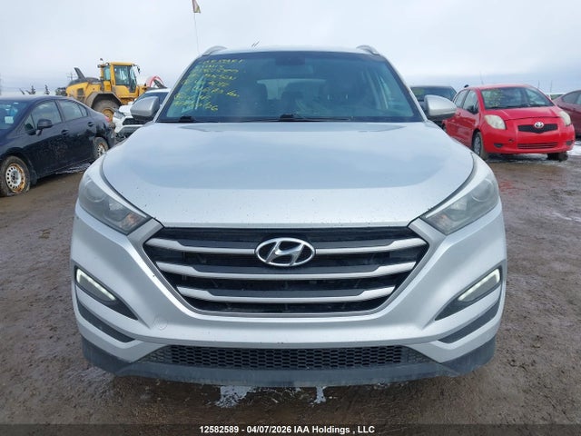 Продажа на аукционе авто 2017 Hyundai Tucson Premium, vin: KM8J3CA47HU467012, номер лота: 12582589