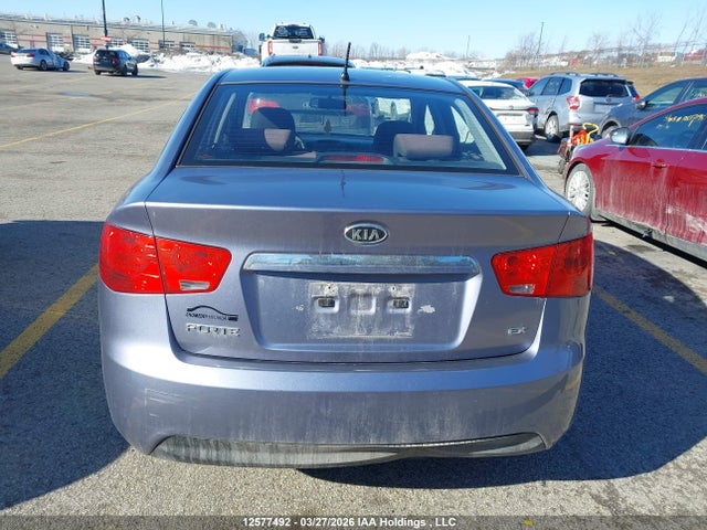 12577492 :رقم المزاد ، KNAFU4A22A5050048 vin ، 2010 Kia Forte 2.0l Ex مزاد بيع