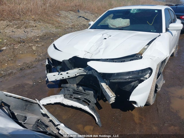 12582614 :رقم المزاد ، 2C3CDXHG5FH794353 vin ، 2015 Dodge Charger Sxt مزاد بيع