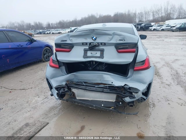 12582618 :رقم المزاد ، 3MW89FF02P8C92976 vin ، 2023 Bmw 330xi مزاد بيع