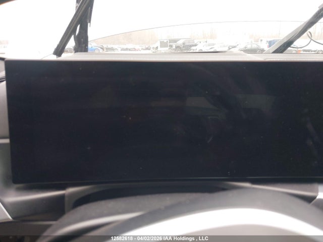12582618 :رقم المزاد ، 3MW89FF02P8C92976 vin ، 2023 Bmw 330xi مزاد بيع