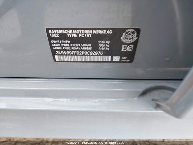 12582618 :رقم المزاد ، 3MW89FF02P8C92976 vin ، 2023 Bmw 330xi مزاد بيع