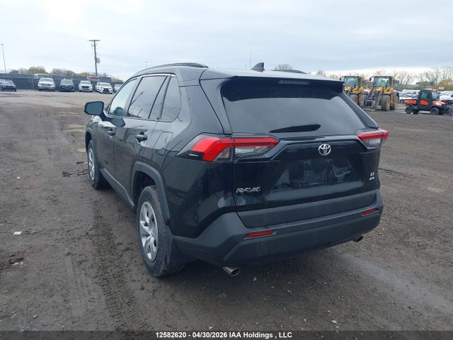 2T3B1RFV7LC082338 Toyota RAV4 LE