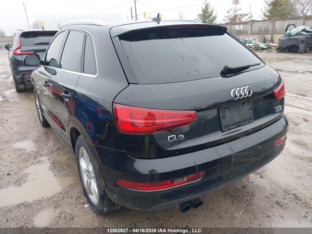 12582627 :رقم المزاد ، WA1JFCFS3GR005237 vin ، 2016 Audi Q3 مزاد بيع