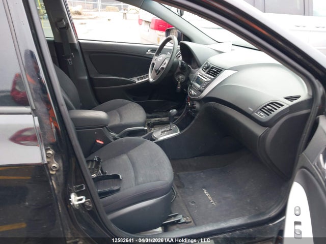 KMHCT5AEXHU354829 Hyundai ACCENT SE