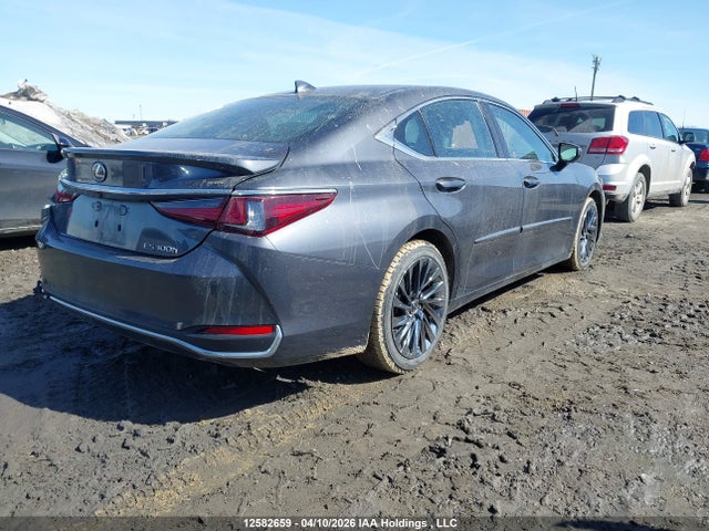 58AB21B12RU014457 Lexus Es 300h 300h