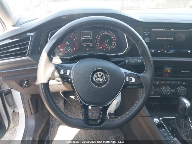 3VWE57BU3MM077235 Volkswagen Jetta