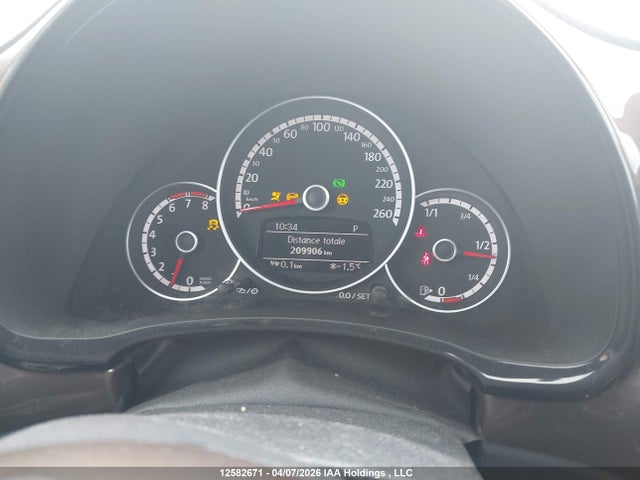 12582671 :رقم المزاد ، 3VWJ07AT4EM644253 vin ، 2014 Volkswagen Beetle مزاد بيع