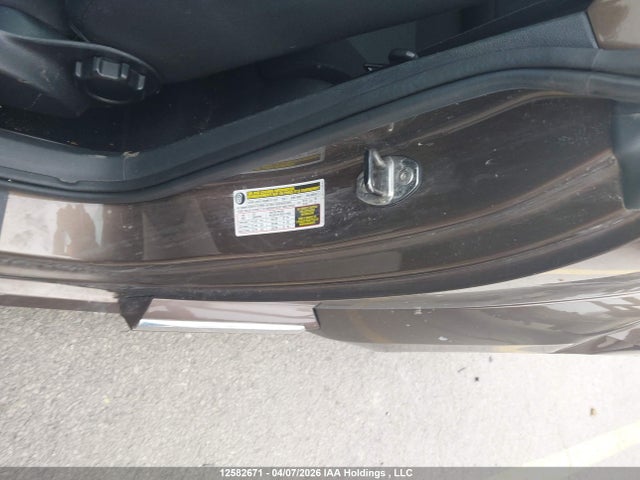 12582671 :رقم المزاد ، 3VWJ07AT4EM644253 vin ، 2014 Volkswagen Beetle مزاد بيع