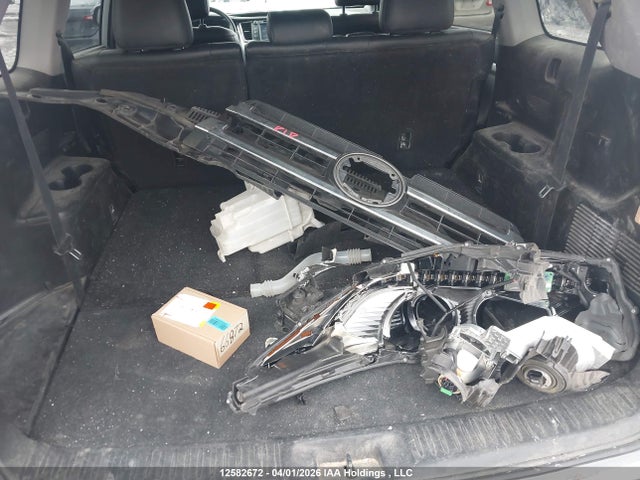 5TDJZRFH9KS604903 Toyota Highlander Xle