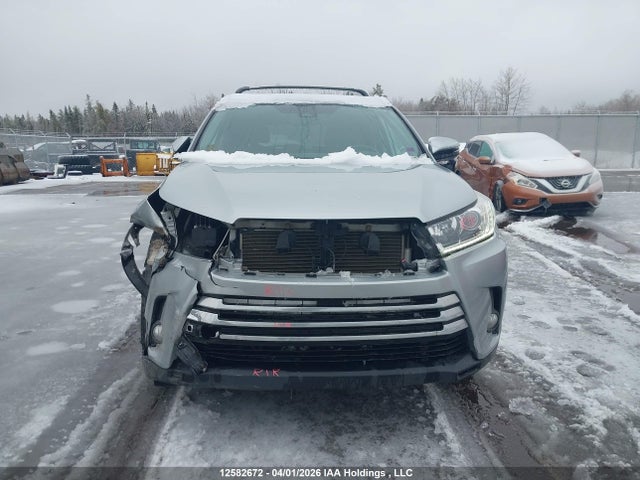5TDJZRFH9KS604903 Toyota Highlander Xle