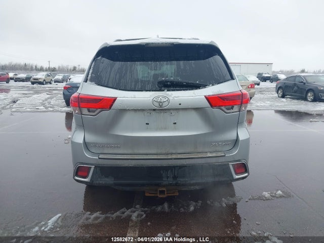 5TDJZRFH9KS604903 Toyota Highlander Xle