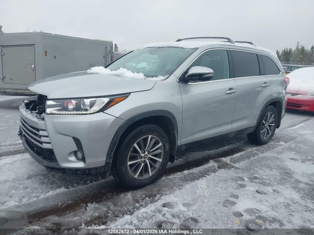 5TDJZRFH9KS604903 Toyota Highlander Xle