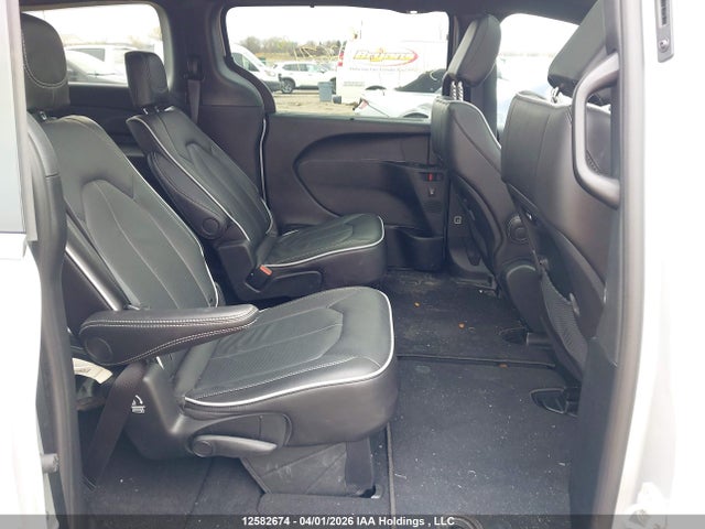 Aukcja sprzedaży 2026 Chrysler Pacifica Limited, vin: 2C4RC1GG6TR236847, numer aukcji: 12582674