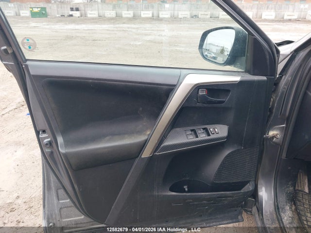 2015 Toyota Rav4 Le მანქანა იყიდება აუქციონზე, vin: 2T3BFREV7FW308688, აუქციონის ნომერი: 12582679