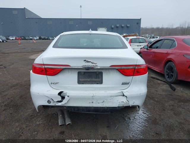 Продаж на аукціоні авто 2017 Jaguar Xf, vin: SAJBJ4BN8HCY33689, номер лоту: 12582680