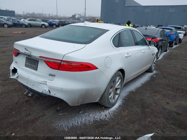 Продаж на аукціоні авто 2017 Jaguar Xf, vin: SAJBJ4BN8HCY33689, номер лоту: 12582680