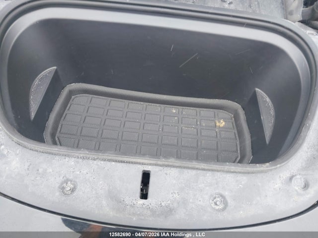 12582690 :رقم المزاد ، LRWYGDFD1PC221094 vin ، 2023 Tesla Model Y Rwd مزاد بيع