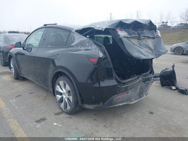 12582690 :رقم المزاد ، LRWYGDFD1PC221094 vin ، 2023 Tesla Model Y Rwd مزاد بيع