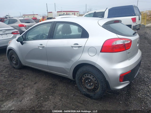 KNADM5A3XH6048428 KIA Rio