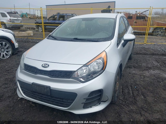 KNADM5A3XH6048428 KIA Rio