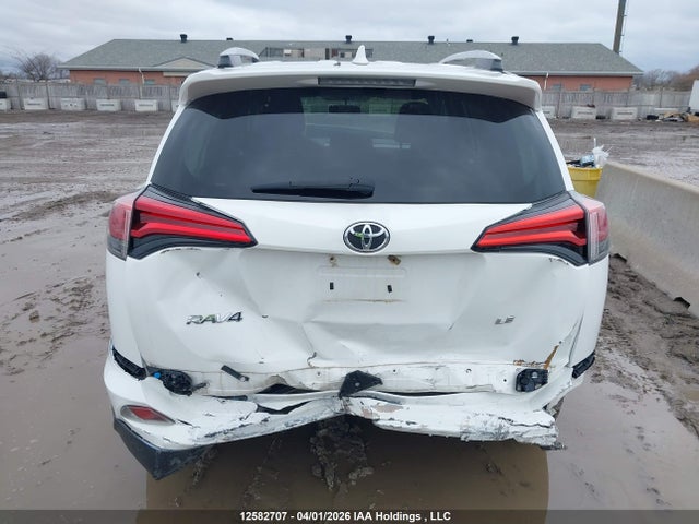 2016 Toyota Rav4 Le მანქანა იყიდება აუქციონზე, vin: 2T3ZFREV4GW286777, აუქციონის ნომერი: 12582707