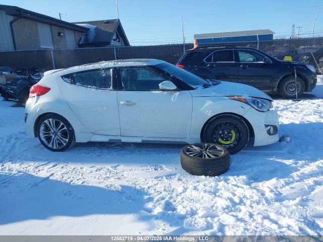 12582716 :رقم المزاد ، KMHTC6AE7GU266471 vin ، 2016 Hyundai Veloster Turbo مزاد بيع