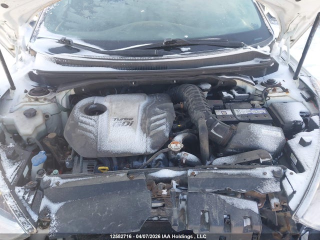 12582716 :رقم المزاد ، KMHTC6AE7GU266471 vin ، 2016 Hyundai Veloster Turbo مزاد بيع