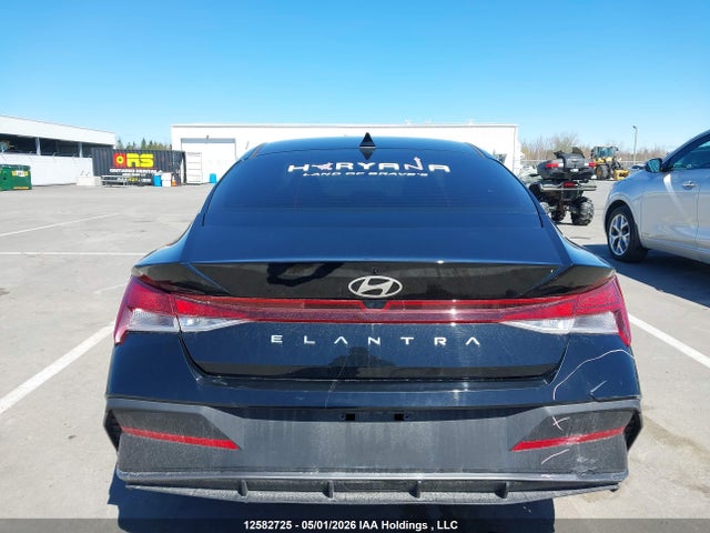 2025 Hyundai Elantra Preferred With Tech Package მანქანა იყიდება აუქციონზე, vin: KMHLM4DG4SU989363, აუქციონის ნომერი: 12582725