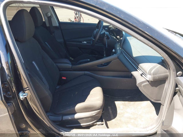 2025 Hyundai Elantra Preferred With Tech Package მანქანა იყიდება აუქციონზე, vin: KMHLM4DG4SU989363, აუქციონის ნომერი: 12582725