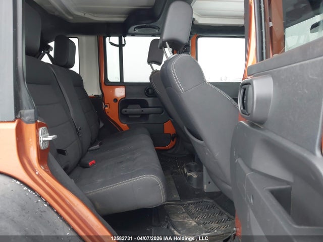 12582731 :رقم المزاد ، 1J4BA3H10AL189201 vin ، 2010 Jeep Wrangler Unlimited Sport مزاد بيع