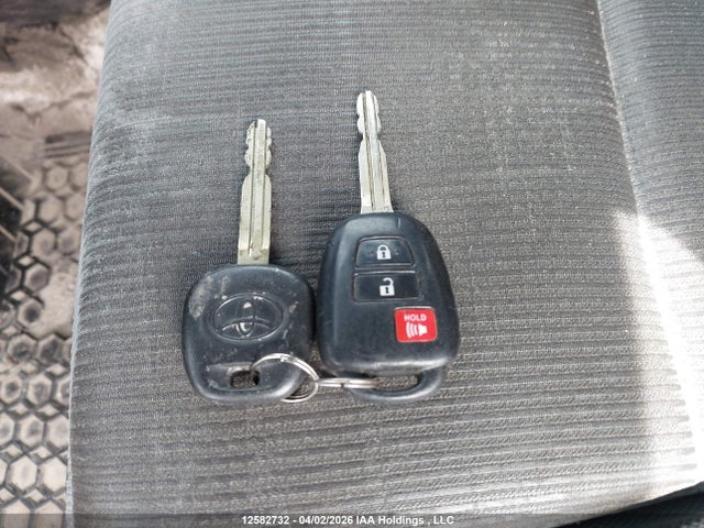 2012 Toyota Prius C მანქანა იყიდება აუქციონზე, vin: JTDKDTB3XC1024598, აუქციონის ნომერი: 12582732