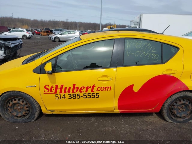 2012 Toyota Prius C მანქანა იყიდება აუქციონზე, vin: JTDKDTB3XC1024598, აუქციონის ნომერი: 12582732