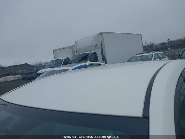 Toyota Corolla 2014 2T1BURHEXEC182773 Image 19