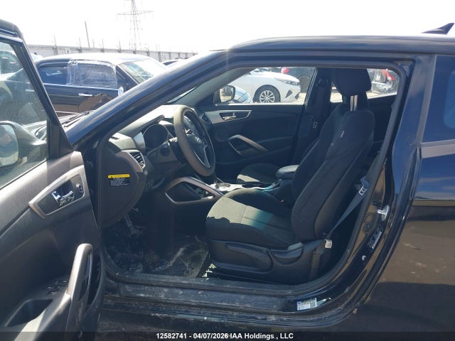 Продаж на аукціоні авто 2016 Hyundai Veloster Se, vin: KMHTC6AD8GU297350, номер лоту: 12582741