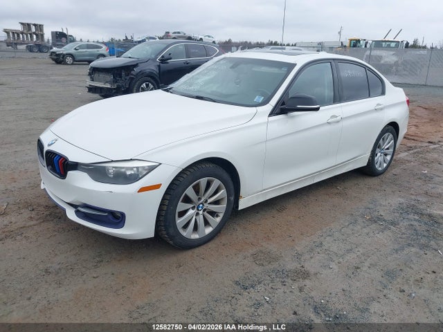 Aukcja sprzedaży 2014 Bmw 320i Xdrive, vin: WBA3C3C55EK200006, numer aukcji: 12582750