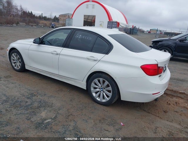 Aukcja sprzedaży 2014 Bmw 320i Xdrive, vin: WBA3C3C55EK200006, numer aukcji: 12582750