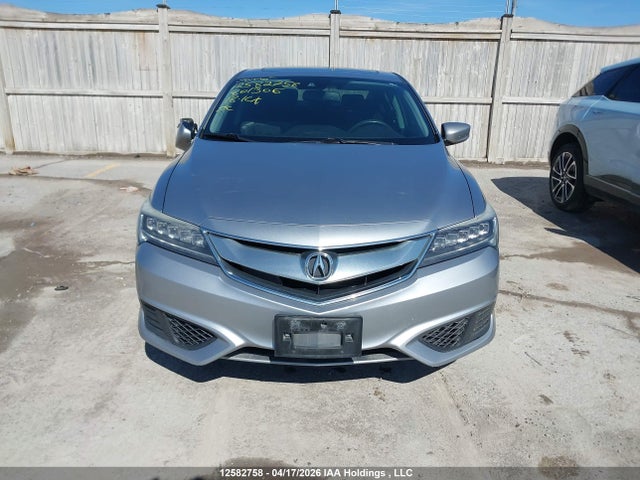 12582758 :رقم المزاد ، 19UDE2F76JA801306 vin ، 2018 Acura Ilx Premium/technology Package مزاد بيع