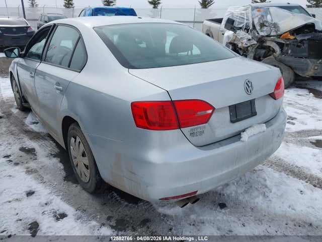 12582766 :رقم المزاد ، 3VW2K7AJ6DM392792 vin ، 2013 Volkswagen Jetta 2.0l Trendline/2.0l Trendline+ مزاد بيع