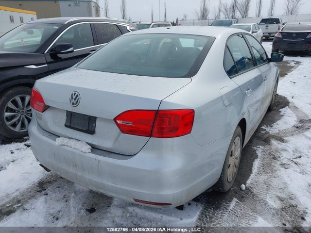 12582766 :رقم المزاد ، 3VW2K7AJ6DM392792 vin ، 2013 Volkswagen Jetta 2.0l Trendline/2.0l Trendline+ مزاد بيع