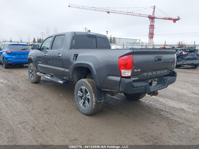Продажа на аукционе авто 2017 Toyota Tacoma Double Cab/limited, vin: 5TFHZ5BN2HX026021, номер лота: 12582778