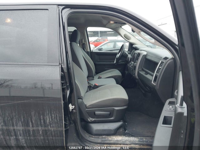 Продажа на аукционе авто 2023 Ram 1500 Classic Tradesman, vin: 3C6RR7KG8PG662065, номер лота: 12582787